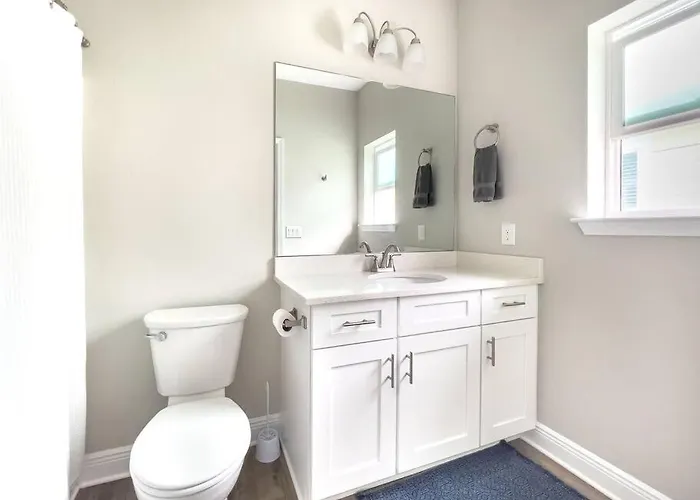 Holiday home Downtown + Bay Views + Seafood Market Pensacola